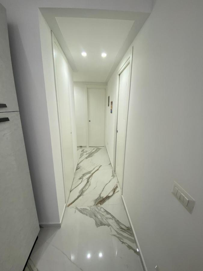 Holiday home White House *